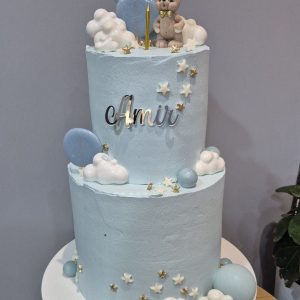 Tort etajat albastru 8 kg cu ursuleț drăguț, baloane negre, stele aurii, norișori, toper Ami, acadele, Emys Cakes