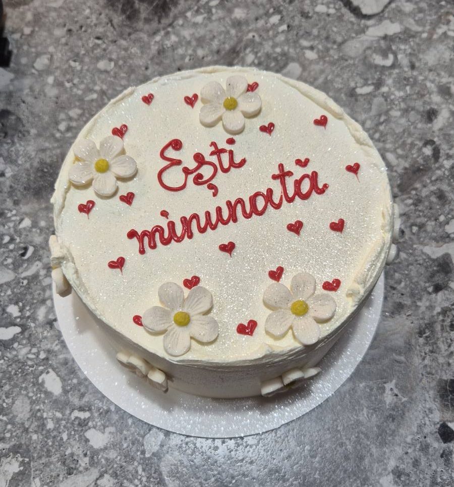 Bento tort alb sidefat „Ești minunată" roșu cu margarete albe și inimioare roșii, Emys Cakes